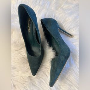 Heel’s high 8cm, so comfortable, material is velvet. Used